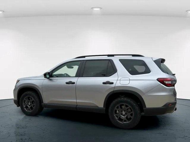 new 2025 Honda Pilot car, priced at $51,330