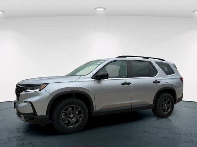 new 2025 Honda Pilot car, priced at $51,330