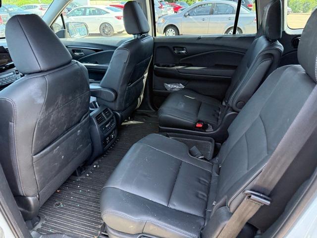 used 2022 Honda Pilot car, priced at $36,665