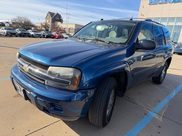 used 2005 Chevrolet TrailBlazer car, priced at $5,000
