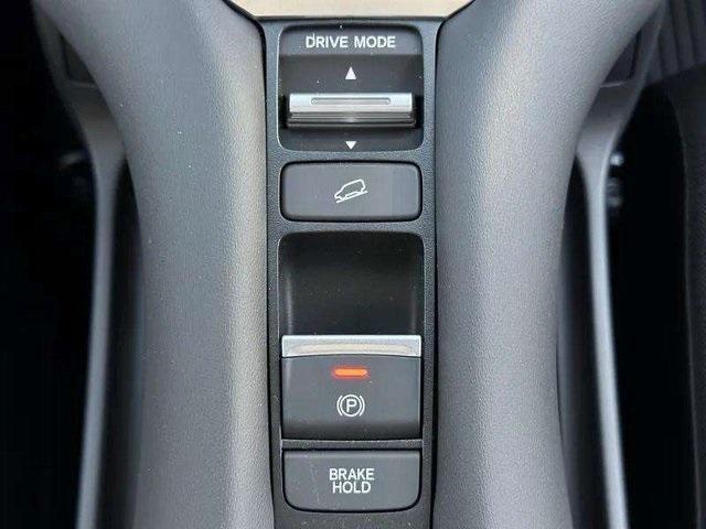 new 2026 Honda HR-V car, priced at $31,405