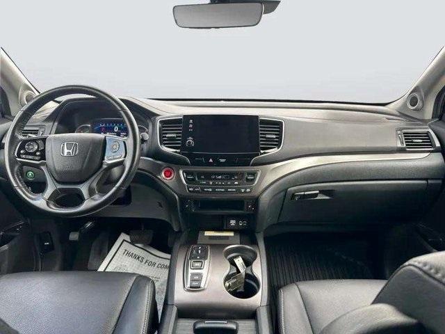 used 2022 Honda Pilot car, priced at $31,840
