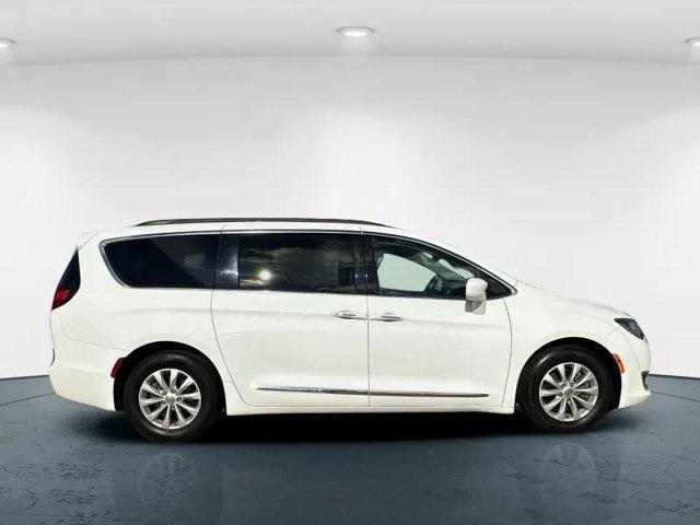 used 2017 Chrysler Pacifica car, priced at $15,000