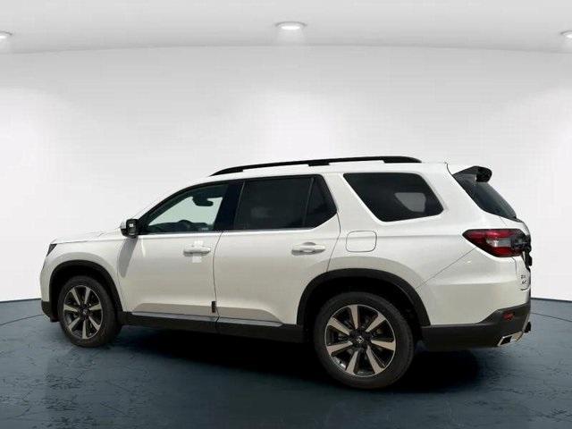 new 2025 Honda Pilot car, priced at $53,225