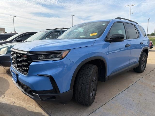 used 2023 Honda Pilot car, priced at $42,485