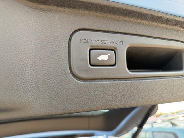 used 2023 Honda Pilot car, priced at $42,485
