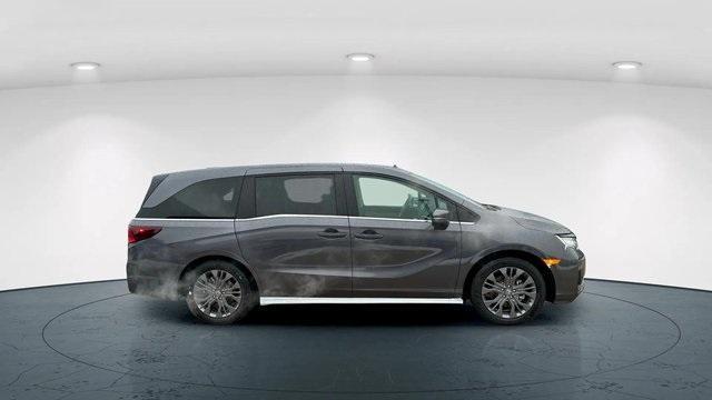 new 2025 Honda Odyssey car, priced at $48,005