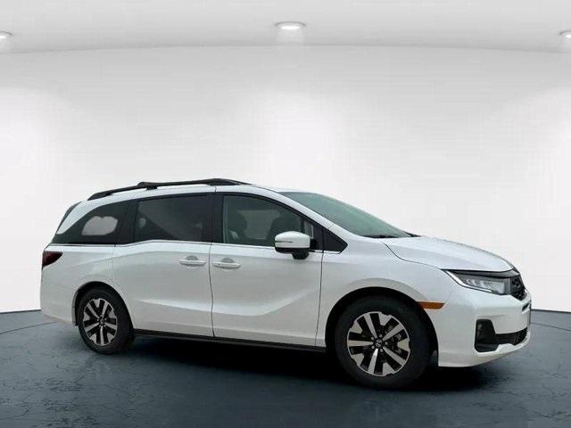 new 2026 Honda Odyssey car, priced at $46,095