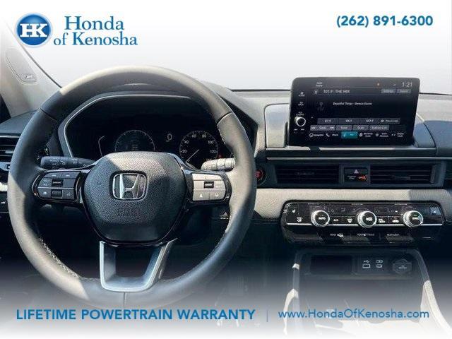new 2025 Honda Pilot car, priced at $51,050