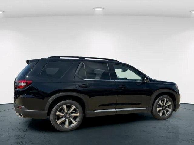 new 2025 Honda Pilot car, priced at $54,530