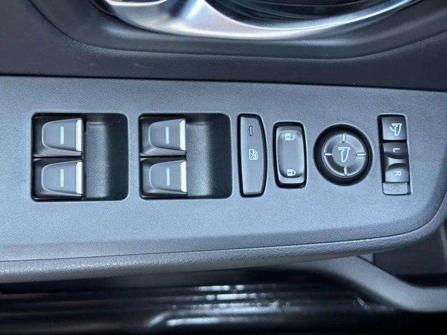 new 2025 Honda Pilot car, priced at $54,985