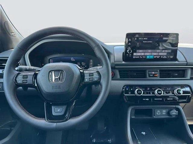 new 2025 Honda Pilot car, priced at $58,205
