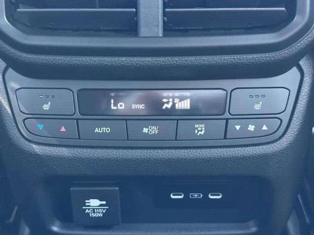 new 2025 Honda Pilot car, priced at $58,205