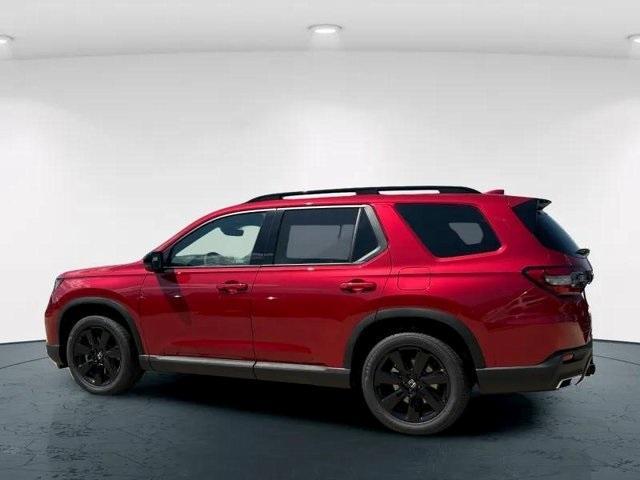 new 2025 Honda Pilot car, priced at $58,205