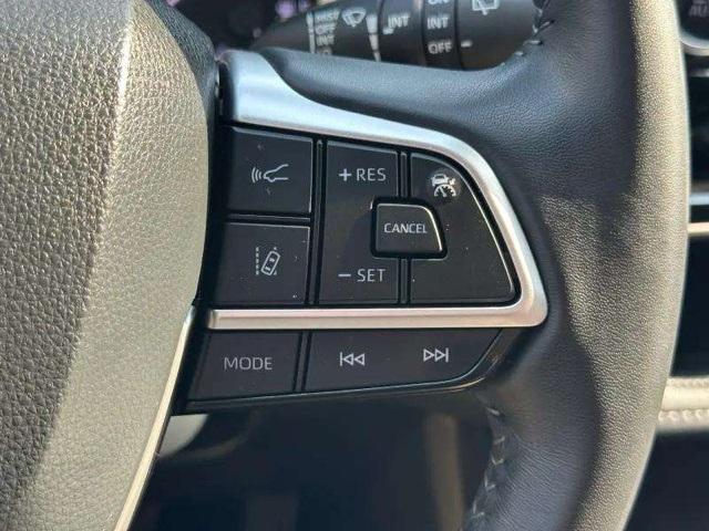 used 2023 Toyota Highlander car, priced at $37,991