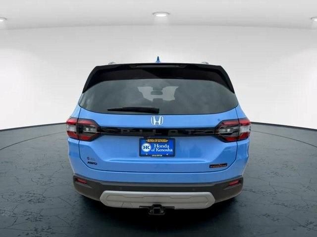 new 2025 Honda Pilot car, priced at $51,305