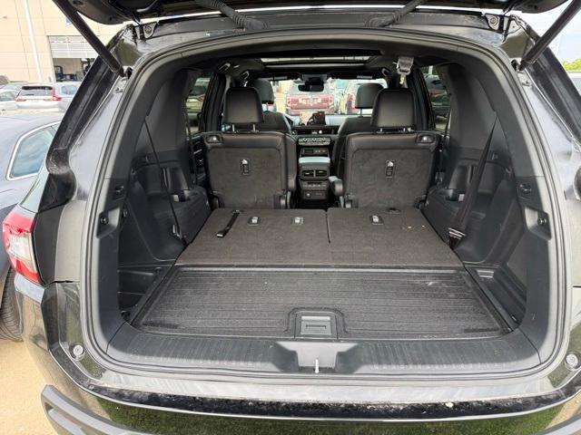 used 2025 Honda Pilot car, priced at $46,991