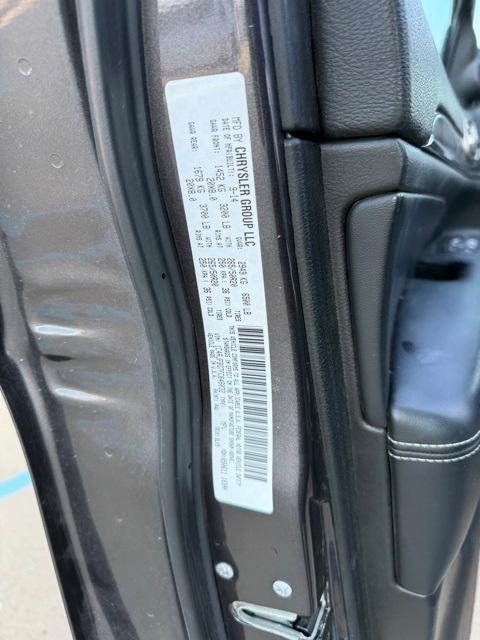 used 2015 Jeep Grand Cherokee car, priced at $7,000