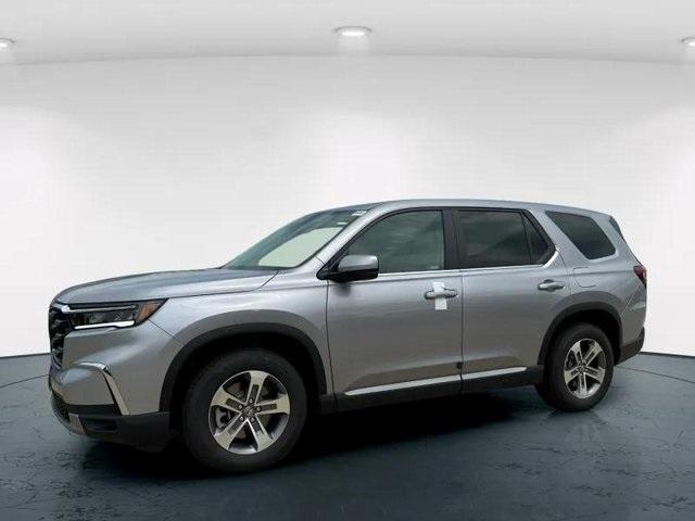new 2025 Honda Pilot car, priced at $47,780