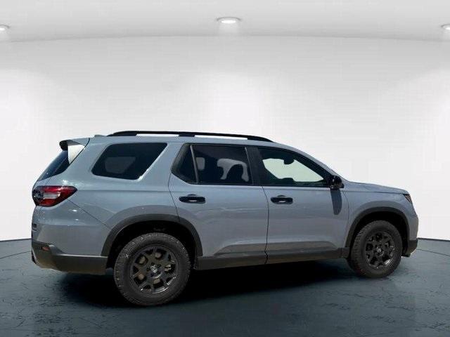 new 2025 Honda Pilot car, priced at $51,305