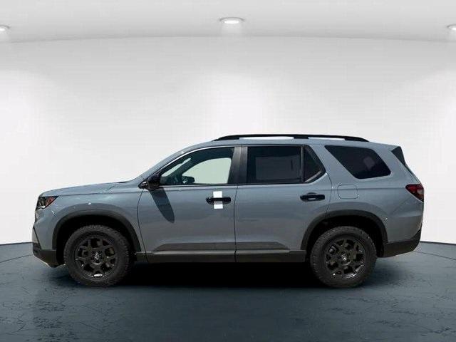 new 2025 Honda Pilot car, priced at $51,305