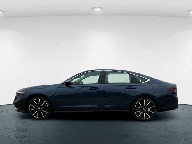 new 2025 Honda Accord Hybrid car, priced at $40,450