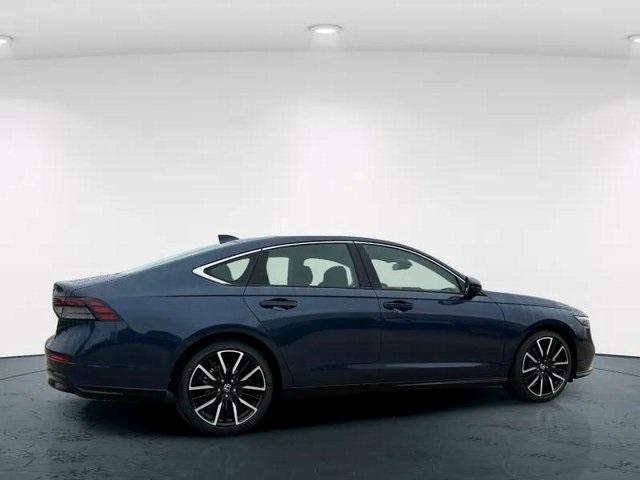 new 2025 Honda Accord Hybrid car, priced at $40,450