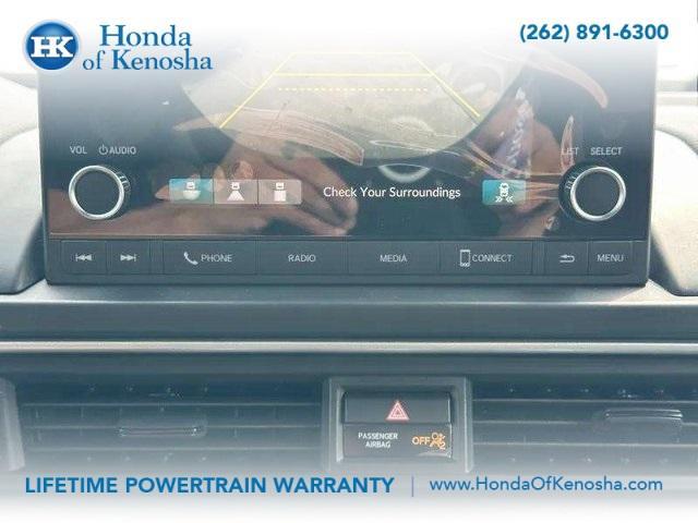 new 2025 Honda Pilot car, priced at $43,795