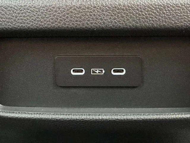 new 2025 Honda Pilot car, priced at $43,795