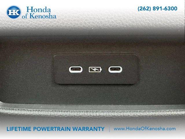 new 2025 Honda Pilot car, priced at $43,795