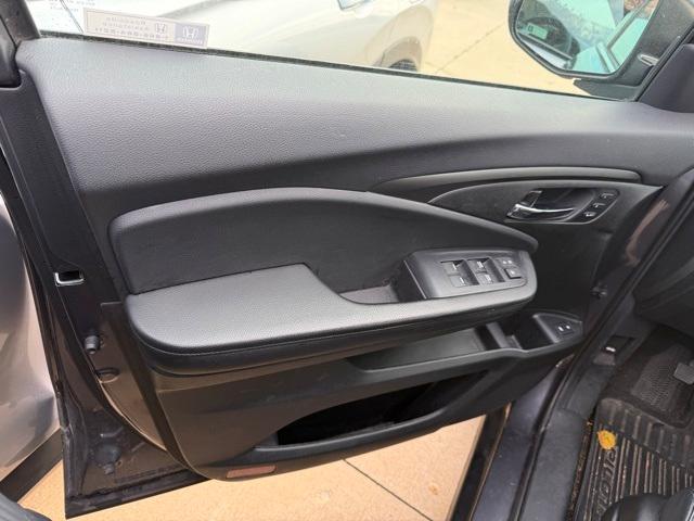 used 2022 Honda Pilot car, priced at $29,504