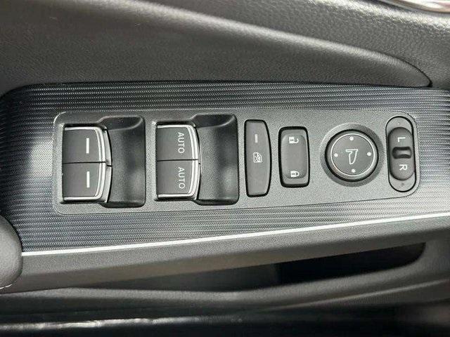 new 2025 Honda Civic Hybrid car, priced at $33,100