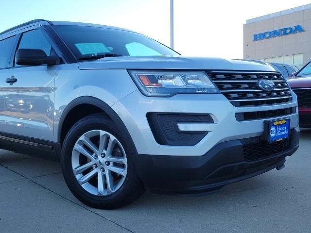 used 2016 Ford Explorer car, priced at $14,000