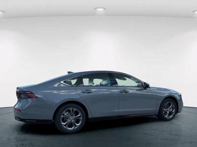 new 2025 Honda Accord Hybrid car