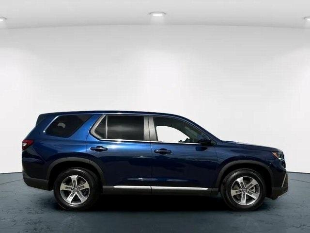 used 2023 Honda Pilot car, priced at $37,948