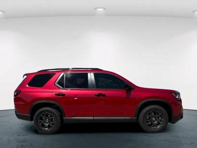 new 2025 Honda Pilot car, priced at $51,785