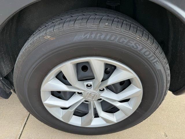 used 2025 Honda CR-V car, priced at $31,874