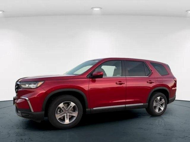 new 2025 Honda Pilot car, priced at $47,550
