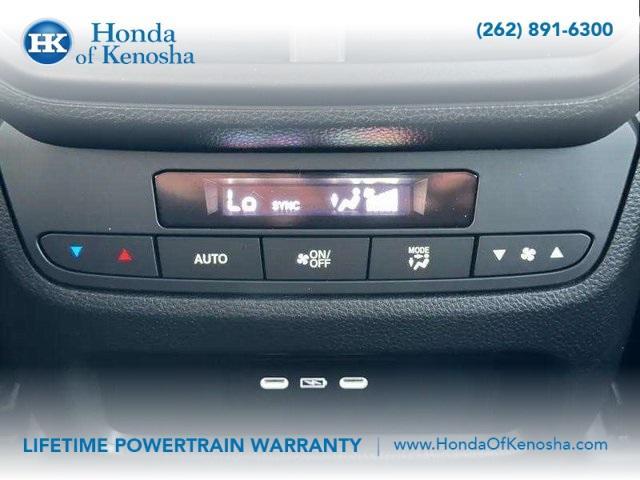 new 2025 Honda Pilot car, priced at $47,550