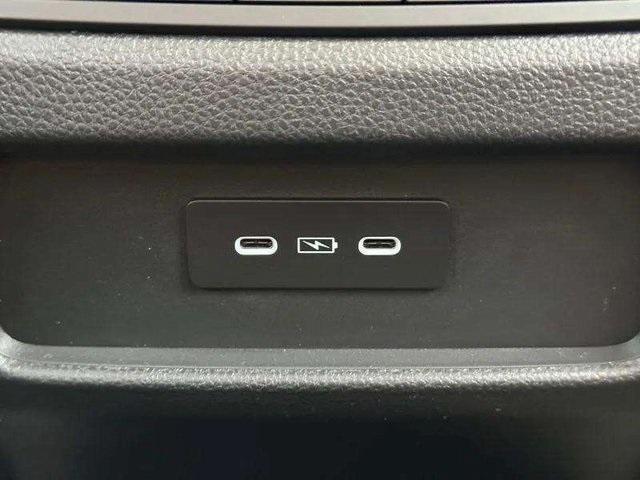 new 2025 Honda Pilot car, priced at $52,235