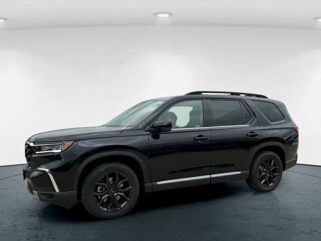 new 2025 Honda Pilot car, priced at $53,940