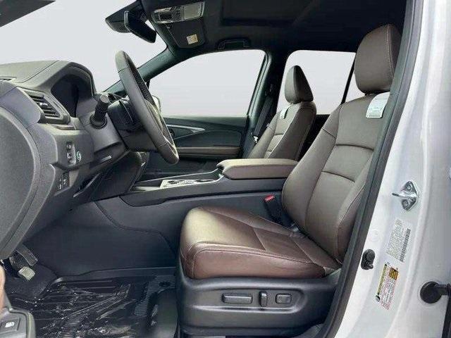 new 2025 Honda Ridgeline car, priced at $47,385