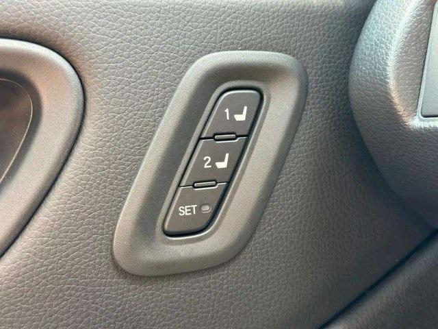 new 2025 Honda Pilot car, priced at $51,305