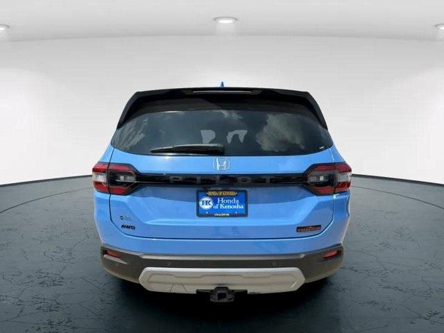 new 2025 Honda Pilot car, priced at $51,305