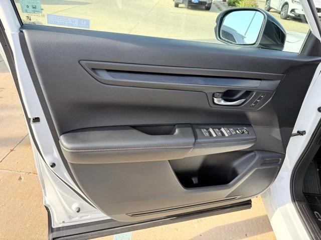 used 2025 Honda CR-V Hybrid car, priced at $37,336