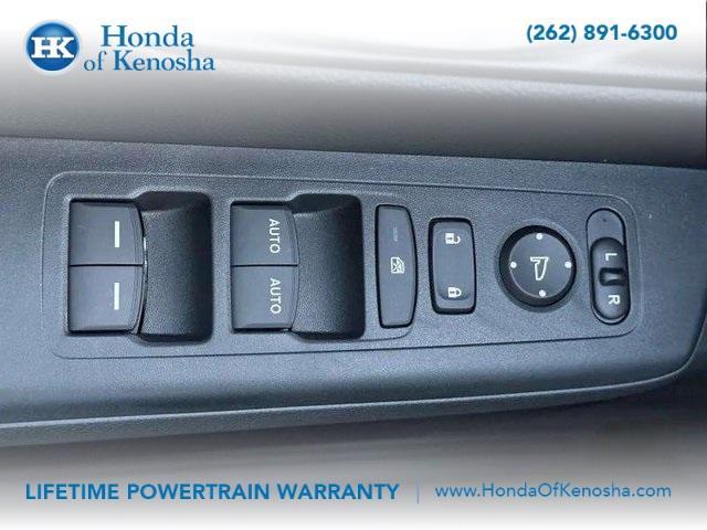 new 2026 Honda CR-V Hybrid car, priced at $38,580