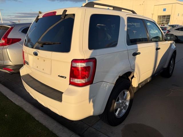 used 2009 Ford Escape car, priced at $5,000