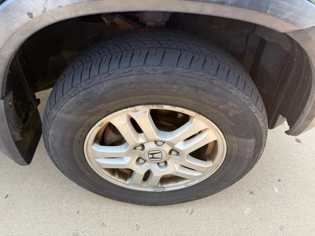 used 2003 Honda CR-V car, priced at $5,000
