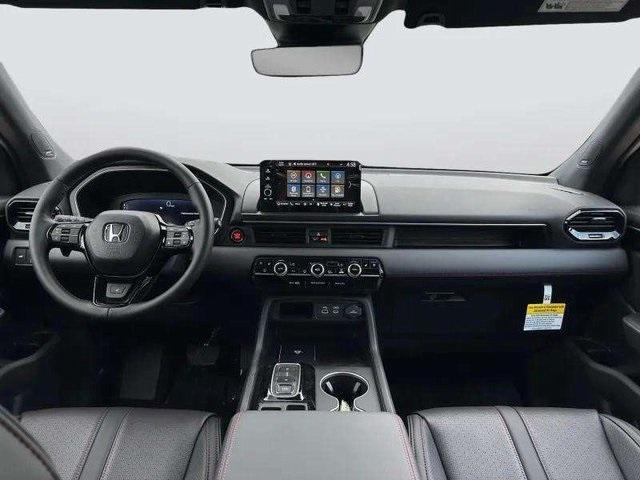 new 2025 Honda Pilot car