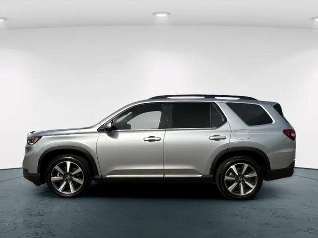 used 2023 Honda Pilot car, priced at $44,440